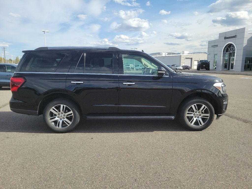 2024 Ford Expedition — rear three-quarter view