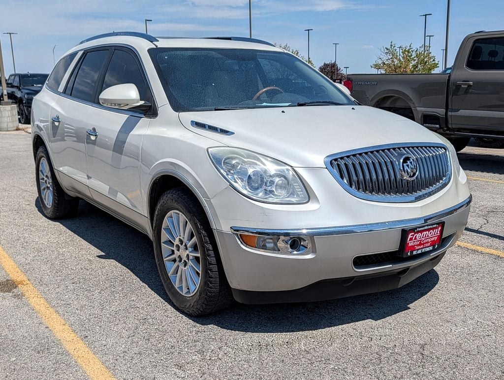 2012 Buick Enclave Leather Group in White Diamond Clearcoat — front three-quarter view