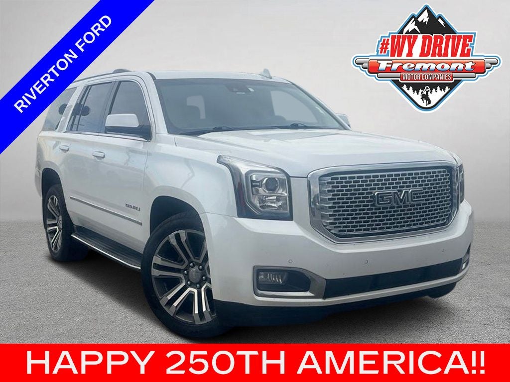 2017 GMC Yukon Denali in White Frost Tricoat — front three-quarter view