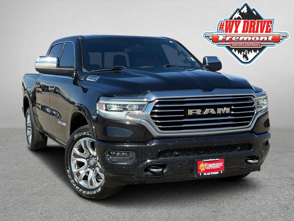 2021 RAM 1500 Limited in Diamond Black Crystal Pearlcoat — front three-quarter view