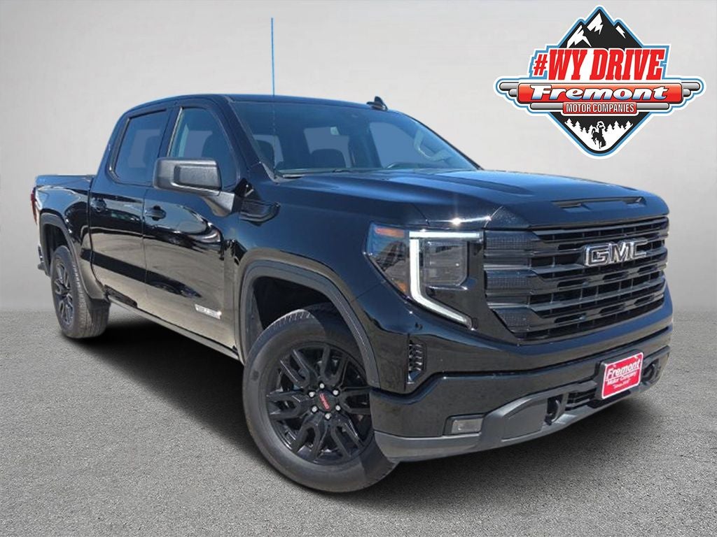 2024 GMC Sierra 1500 Elevation 4x4 in Onyx Black — front three-quarter view