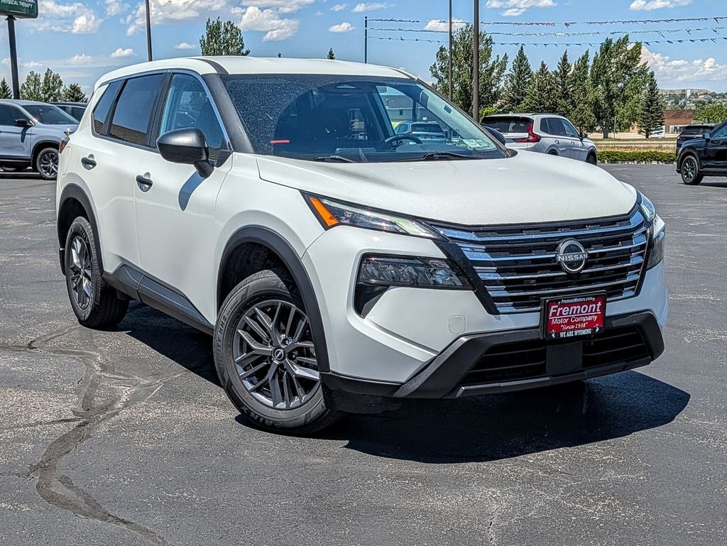 2024 Nissan Rogue — side profile view