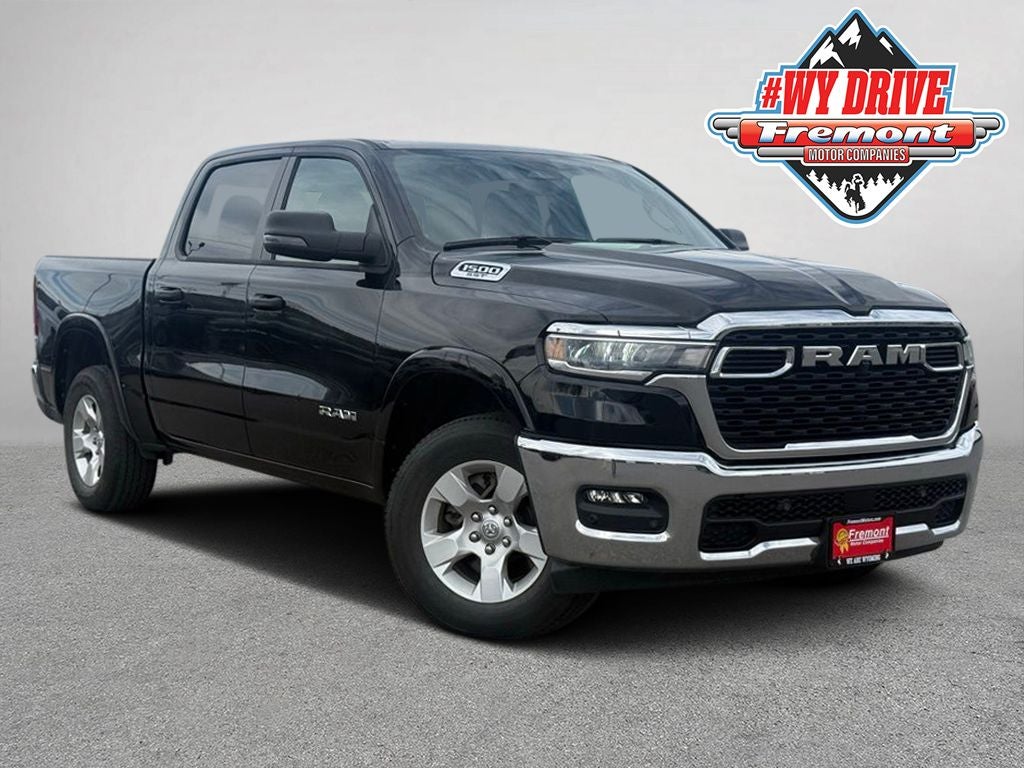 2025 RAM 1500 Big Horn/Lone Star in Diamond Black Crystal Pearlcoat — front three-quarter view