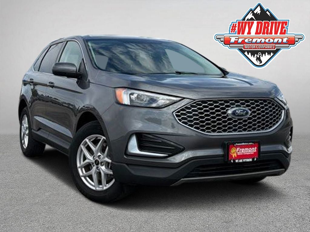 2024 Ford Edge SEL in Gray Metallic — front three-quarter view